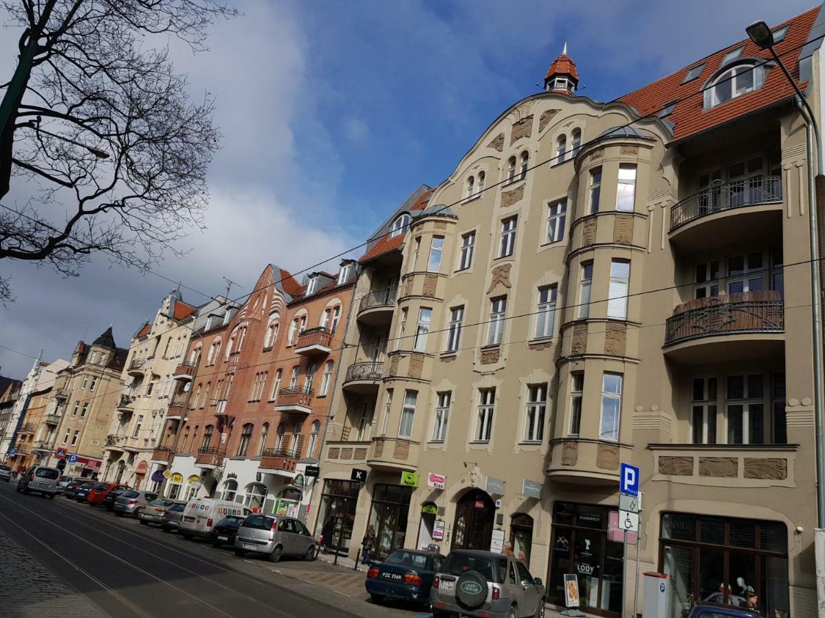 Movie Apartment Jezyce Poznan Exterior photo